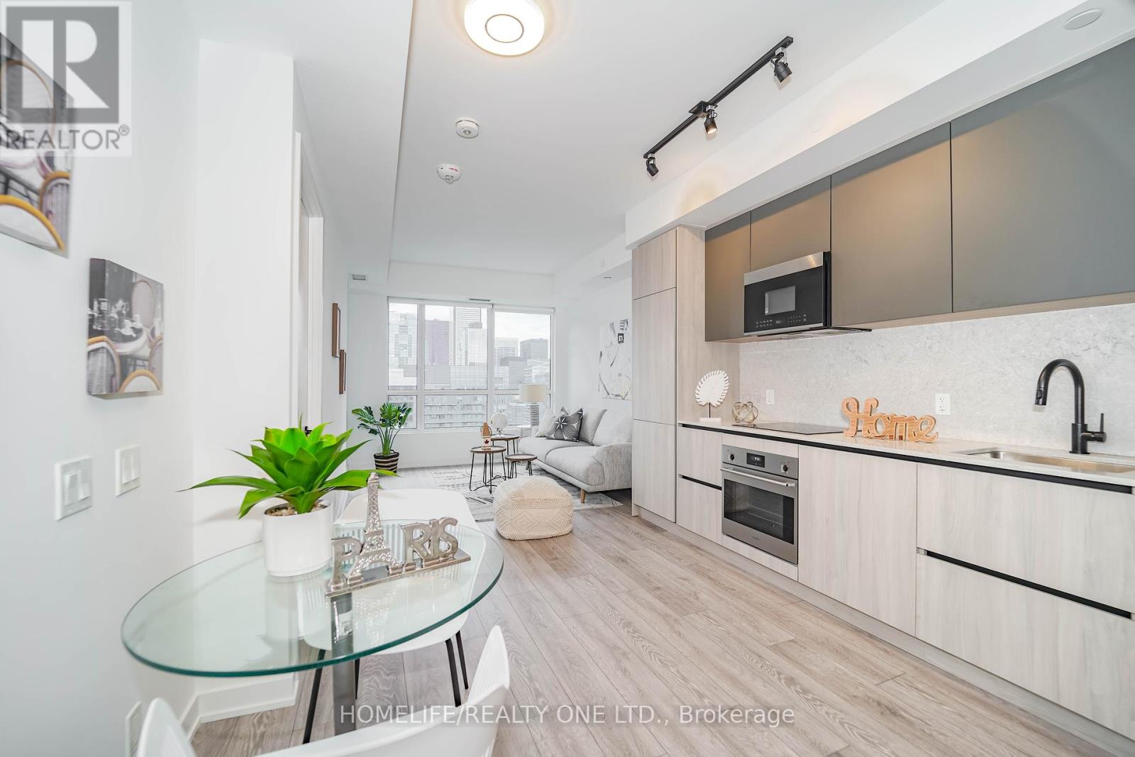 4803 - 108 Peter Street, Toronto (Waterfront Communities), Ontario  M5V 2G7 - Photo 10 - C12200270