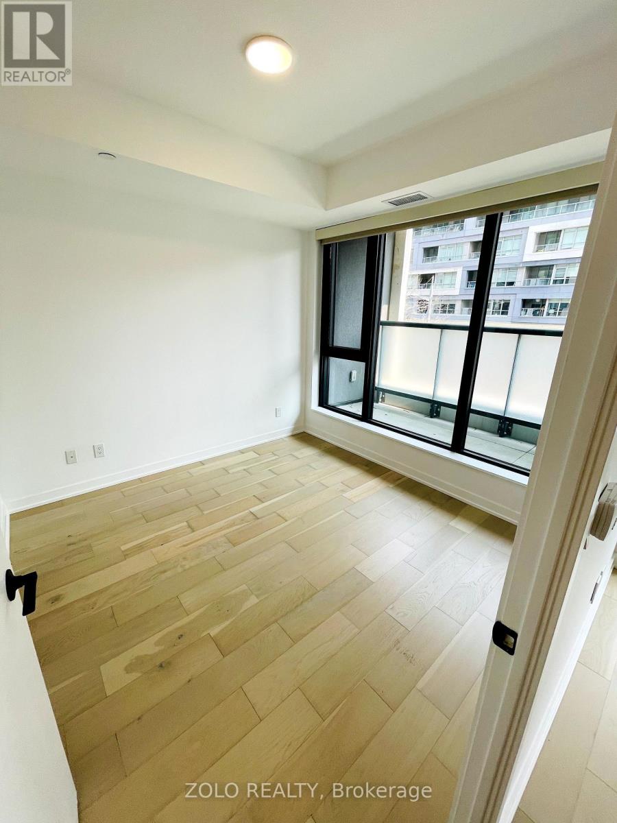 316 - 840 St Clair Avenue W, Toronto, Ontario  M6C 0A4 - Photo 4 - C12200331