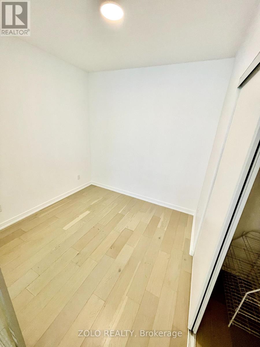 316 - 840 St Clair Avenue W, Toronto, Ontario  M6C 0A4 - Photo 7 - C12200331