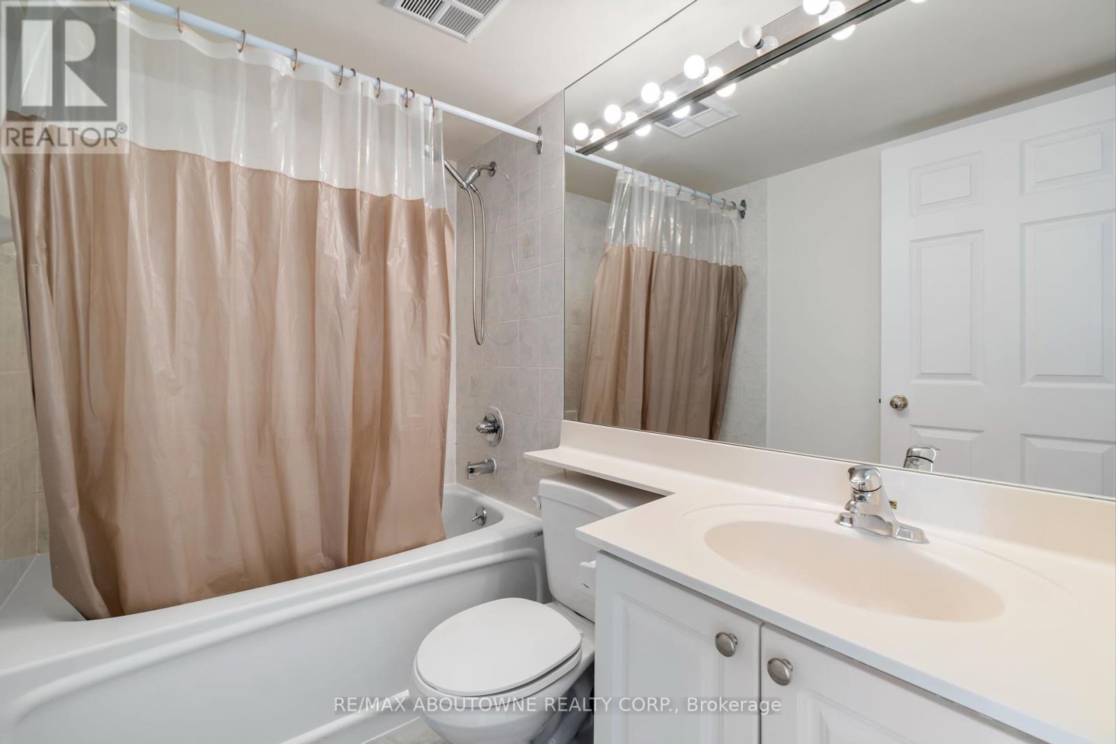 805 - 887 Bay Street, Toronto, Ontario  M5S 3K4 - Photo 16 - C12200335