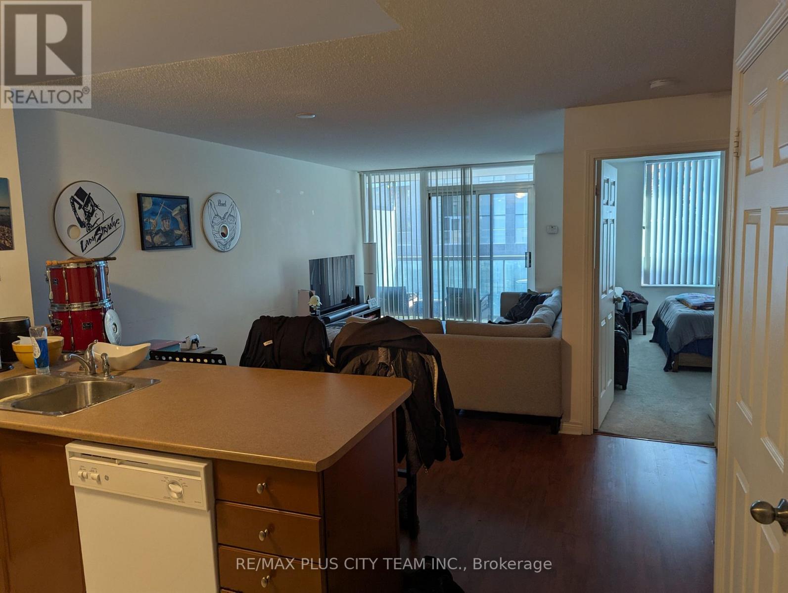 522 - 51 Lower Simcoe Street, Toronto, Ontario  M5J 3A2 - Photo 3 - C12200351