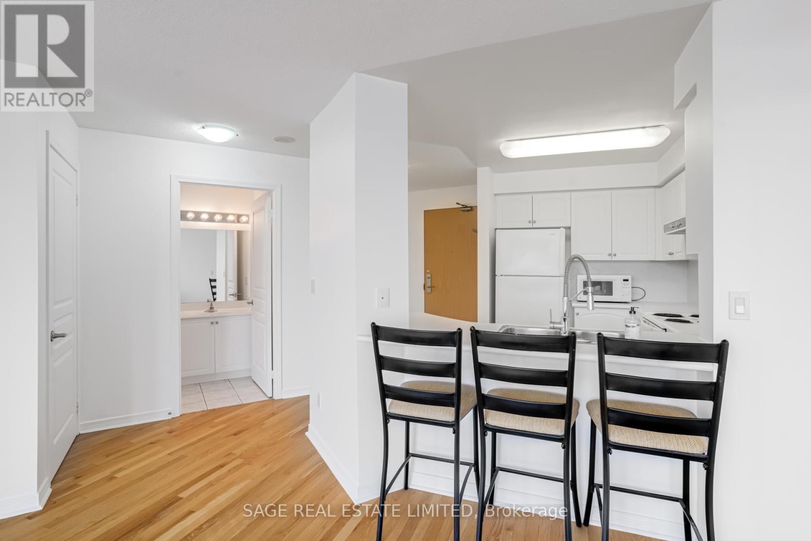 305 - 509 Beecroft Road, Toronto, Ontario  M2N 0A3 - Photo 10 - C12200352