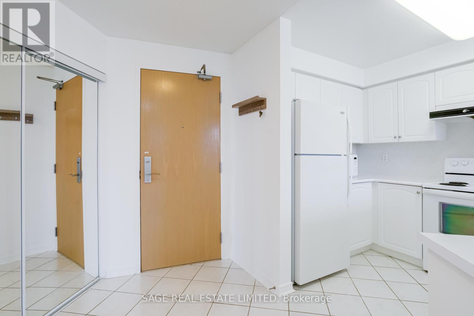 305 - 509 Beecroft Road, Toronto, Ontario  M2N 0A3 - Photo 4 - C12200352