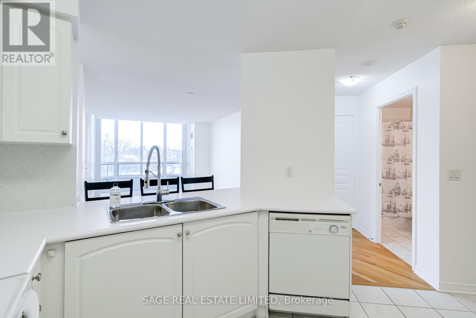305 - 509 Beecroft Road, Toronto, Ontario  M2N 0A3 - Photo 6 - C12200352