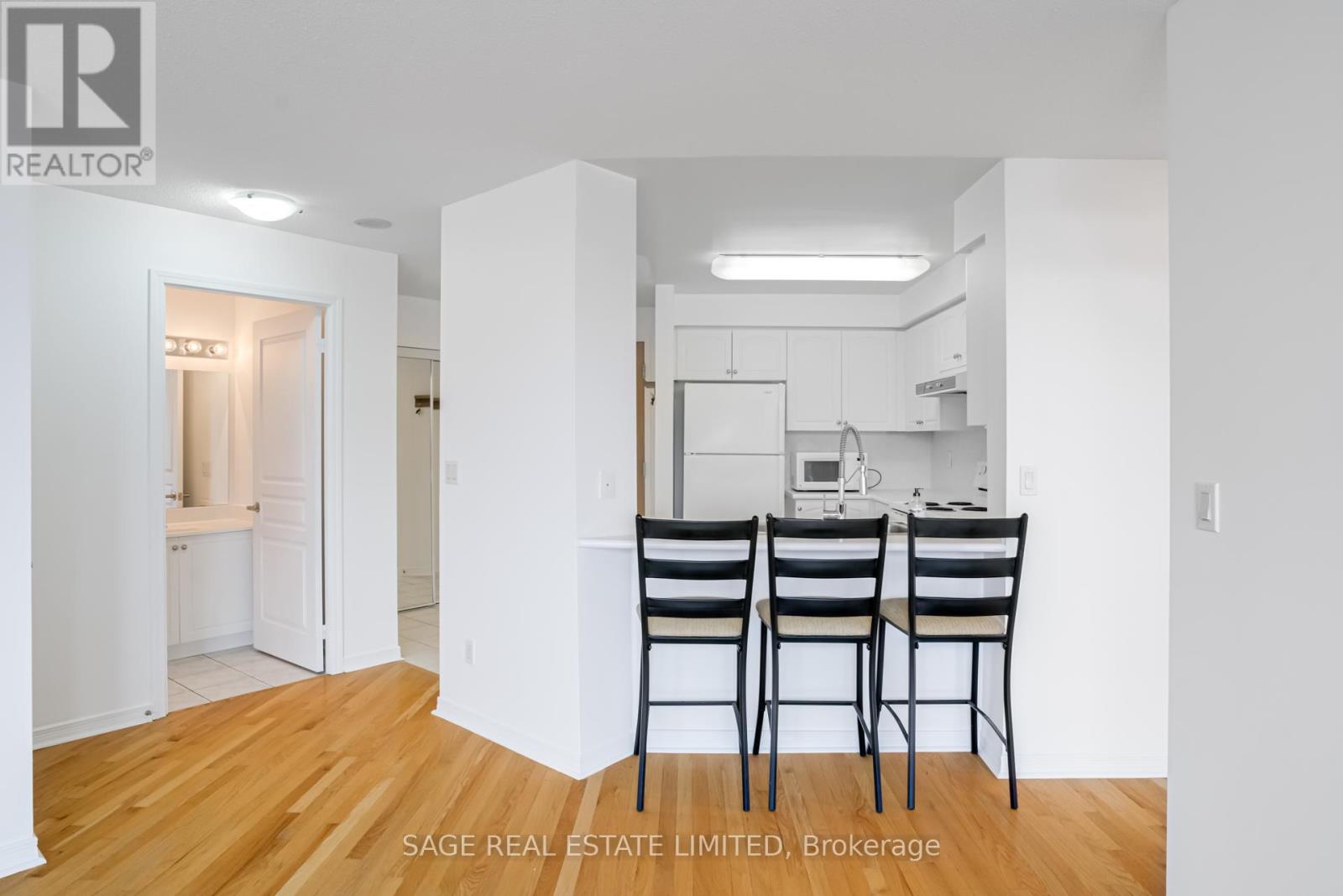 305 - 509 Beecroft Road, Toronto, Ontario  M2N 0A3 - Photo 9 - C12200352