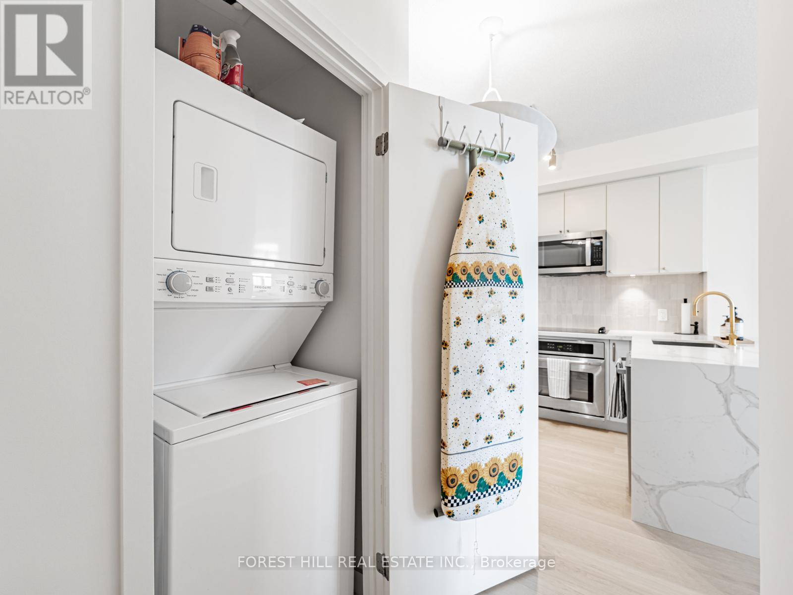 2413 - 98 Lillian Street, Toronto, Ontario  M4S 0A5 - Photo 16 - C12200380