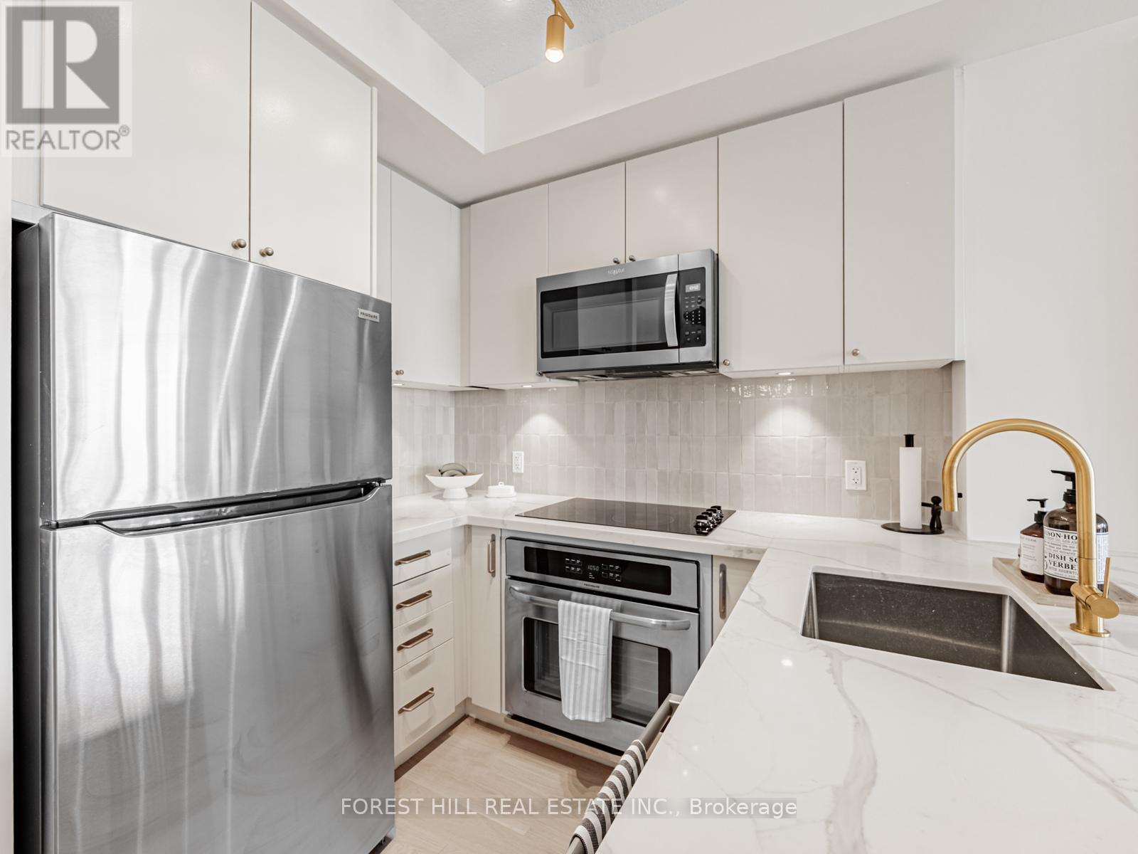 2413 - 98 Lillian Street, Toronto, Ontario  M4S 0A5 - Photo 8 - C12200380