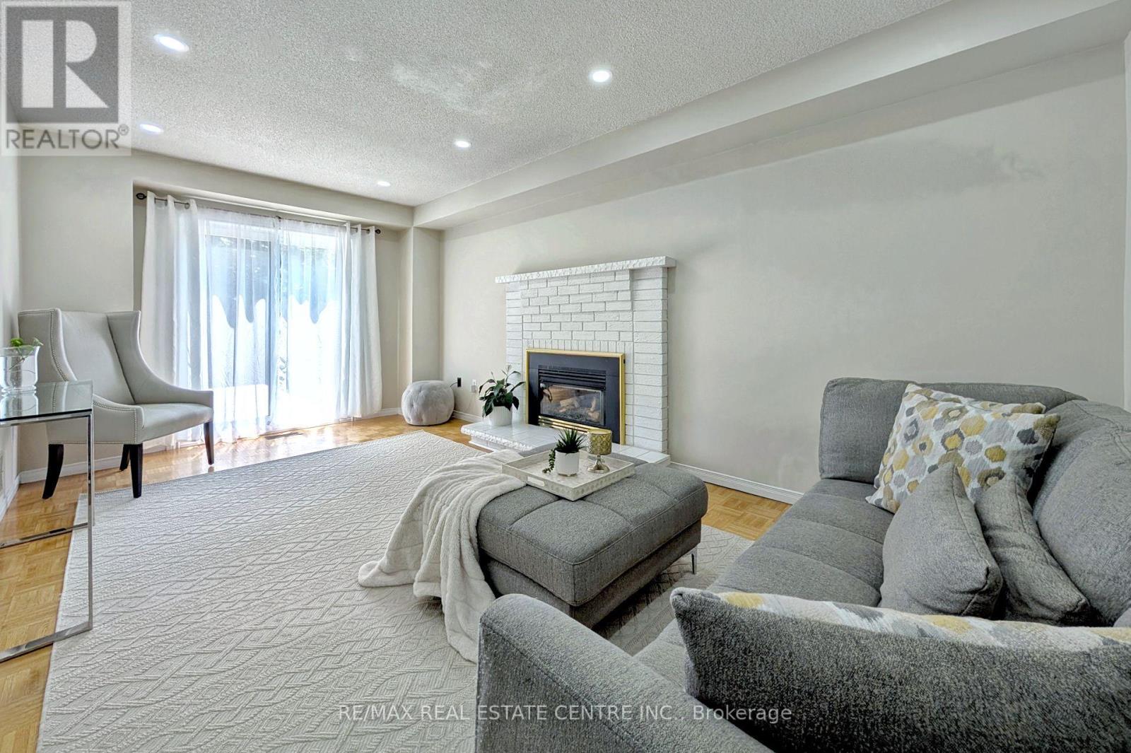 105 Rollo Drive, Ajax, Ontario  L1S 7B8 - Photo 7 - E12200353