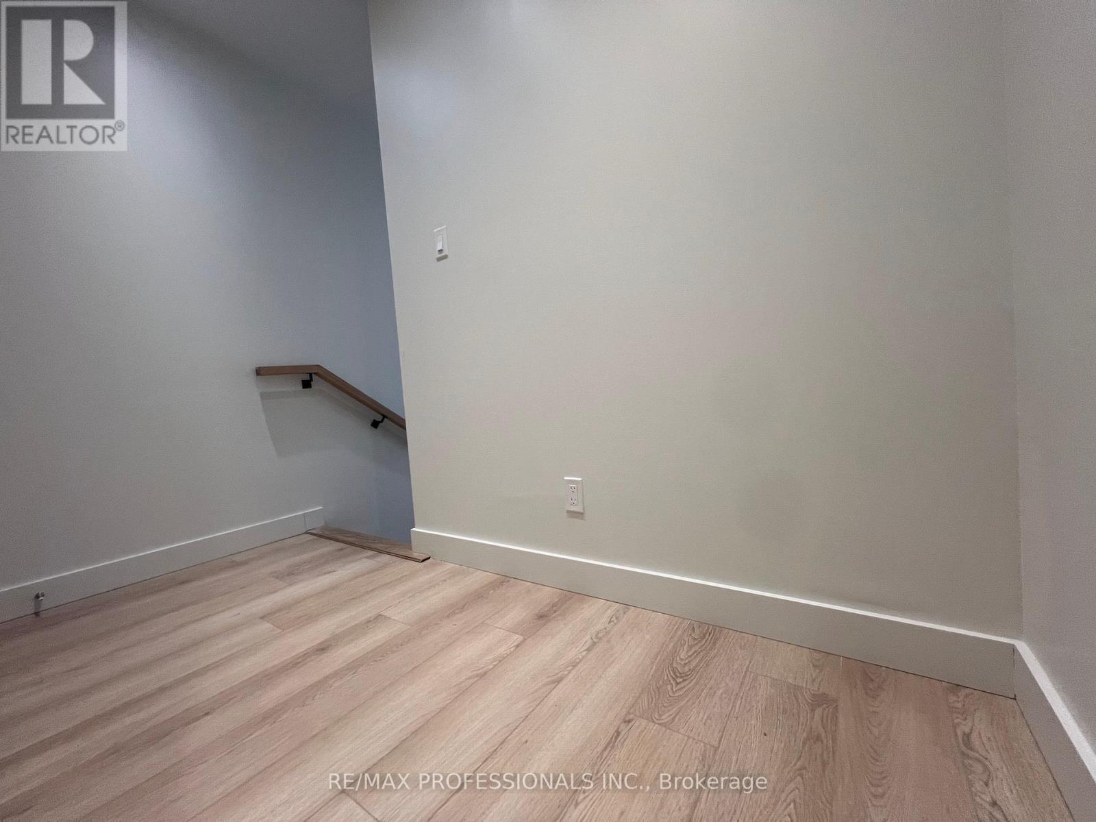 112 - 20 Antrim Crescent, Toronto, Ontario  M1P 4N3 - Photo 6 - E12200368