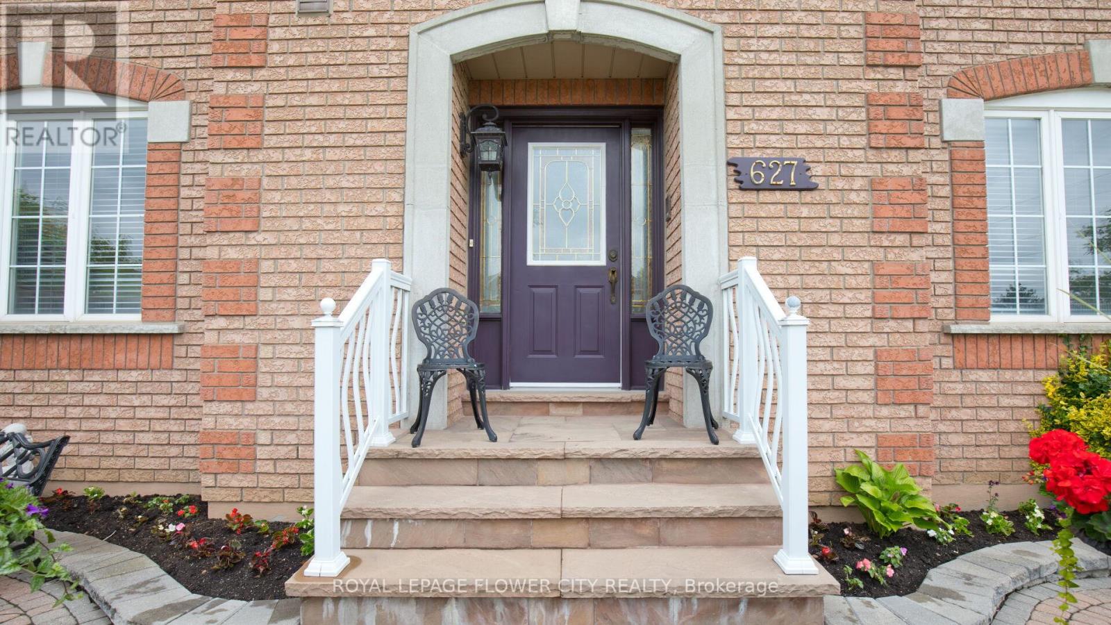 627 Driftcurrent Drive, Mississauga, Ontario  L4Z 4A4 - Photo 4 - W12197056