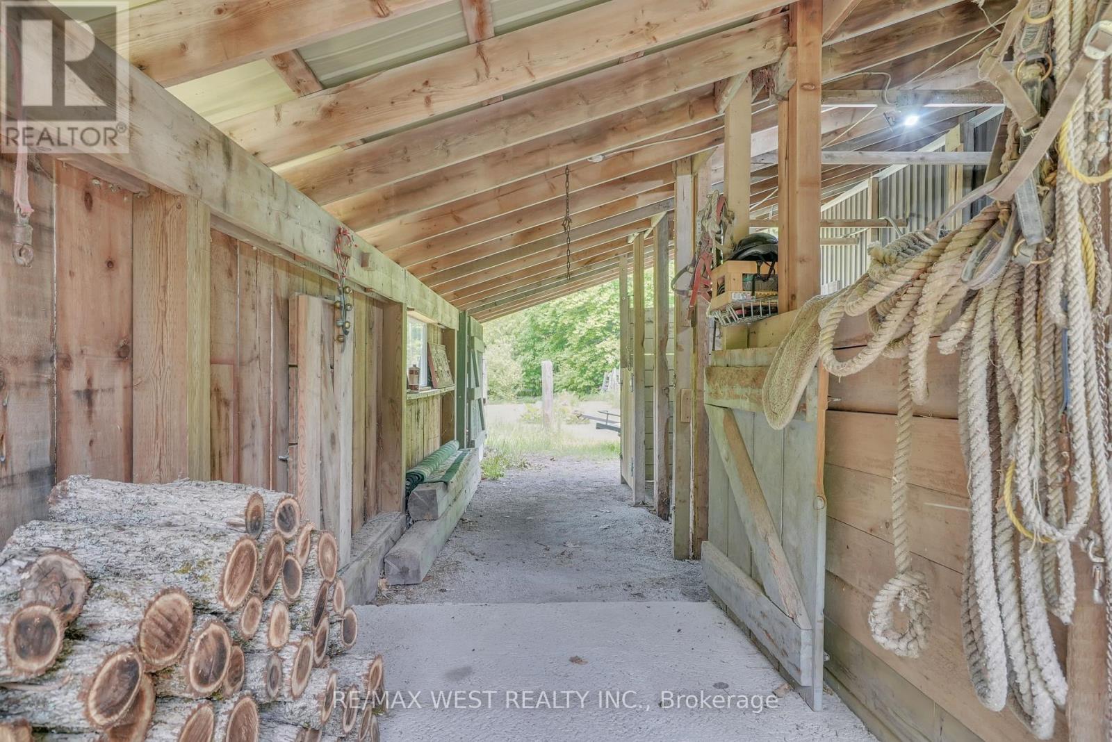 741 Ingram Road, Oro-Medonte, Ontario  L0K 1E0 - Photo 13 - S12200247