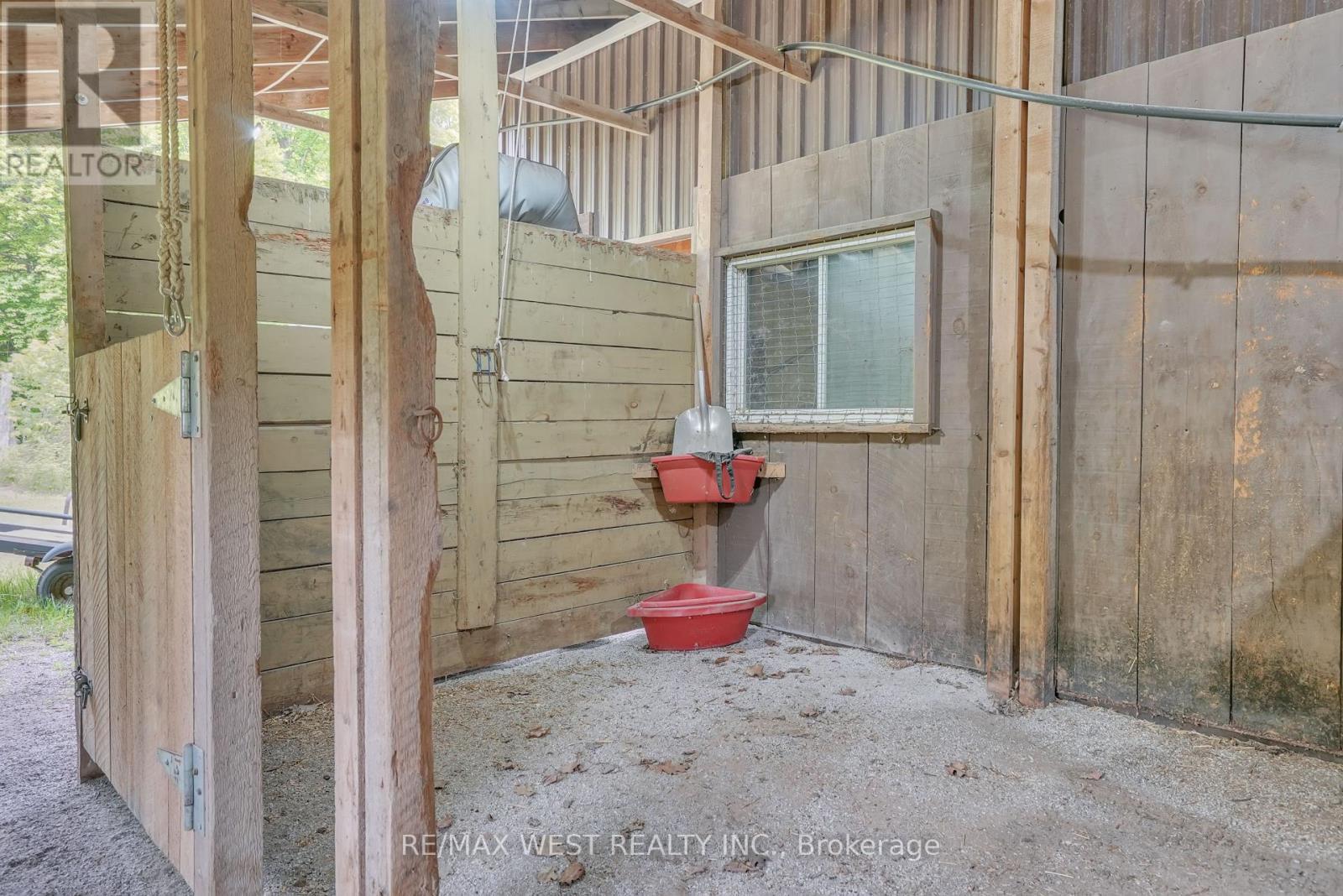 741 Ingram Road, Oro-Medonte, Ontario  L0K 1E0 - Photo 14 - S12200247