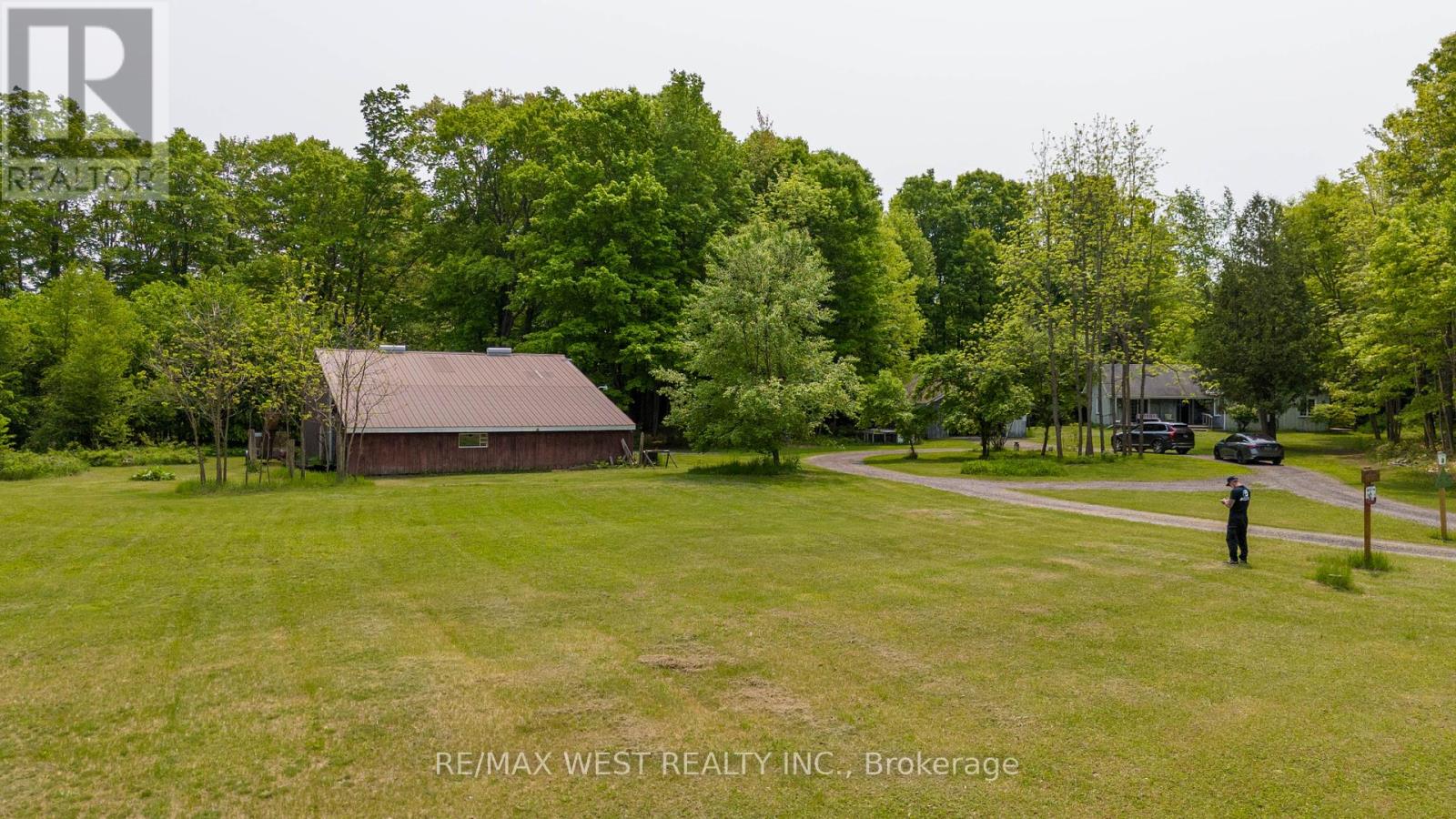 741 Ingram Road, Oro-Medonte, Ontario  L0K 1E0 - Photo 9 - S12200247