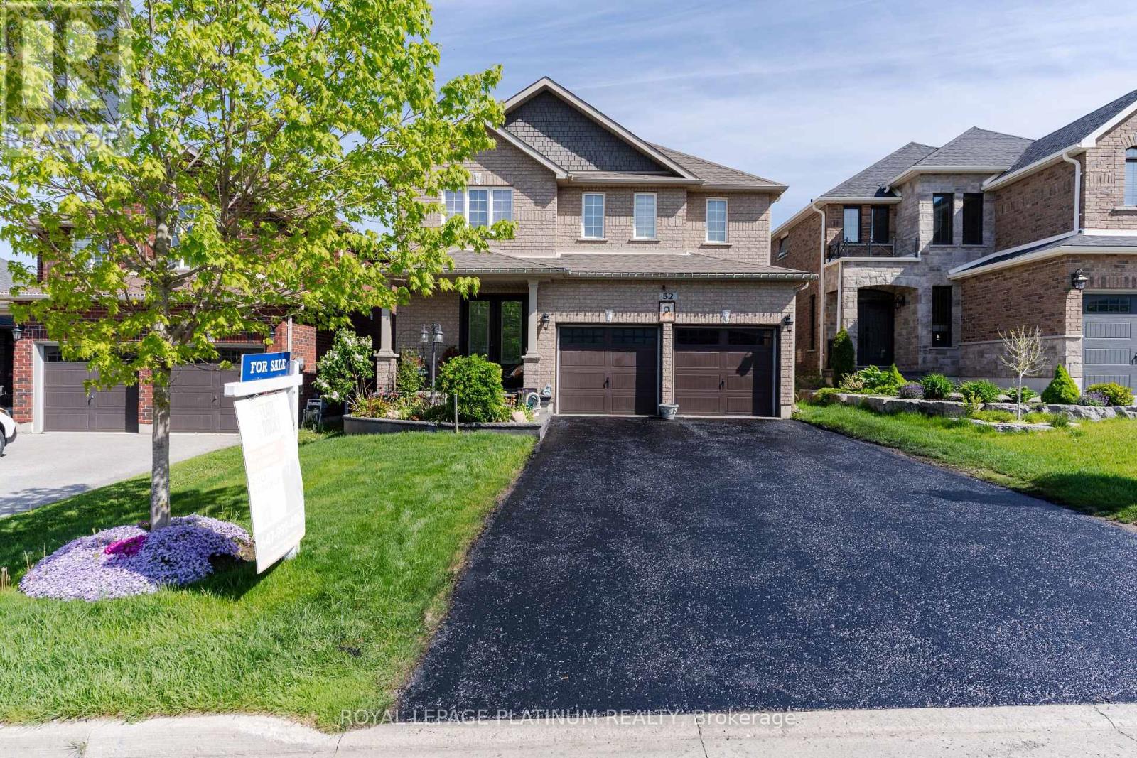 52 JEWEL HOUSE LANE, Barrie, Ontario