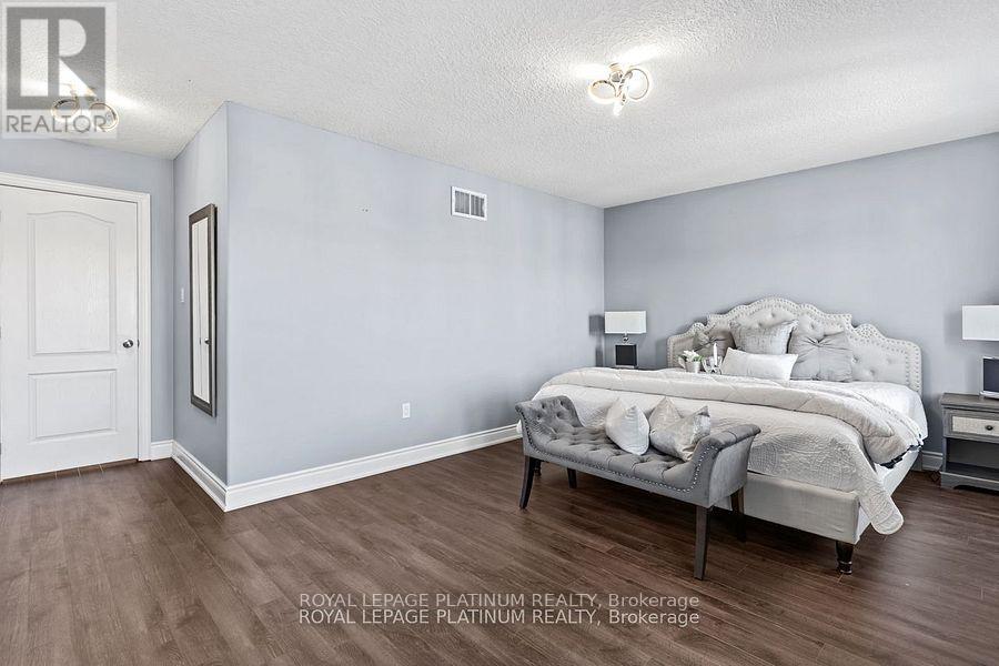 52 Jewel House Lane, Barrie, Ontario  L4N 8J7 - Photo 33 - S12200388
