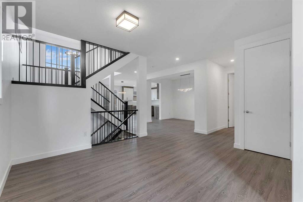 Property at 61 Waterford Crescent image 3