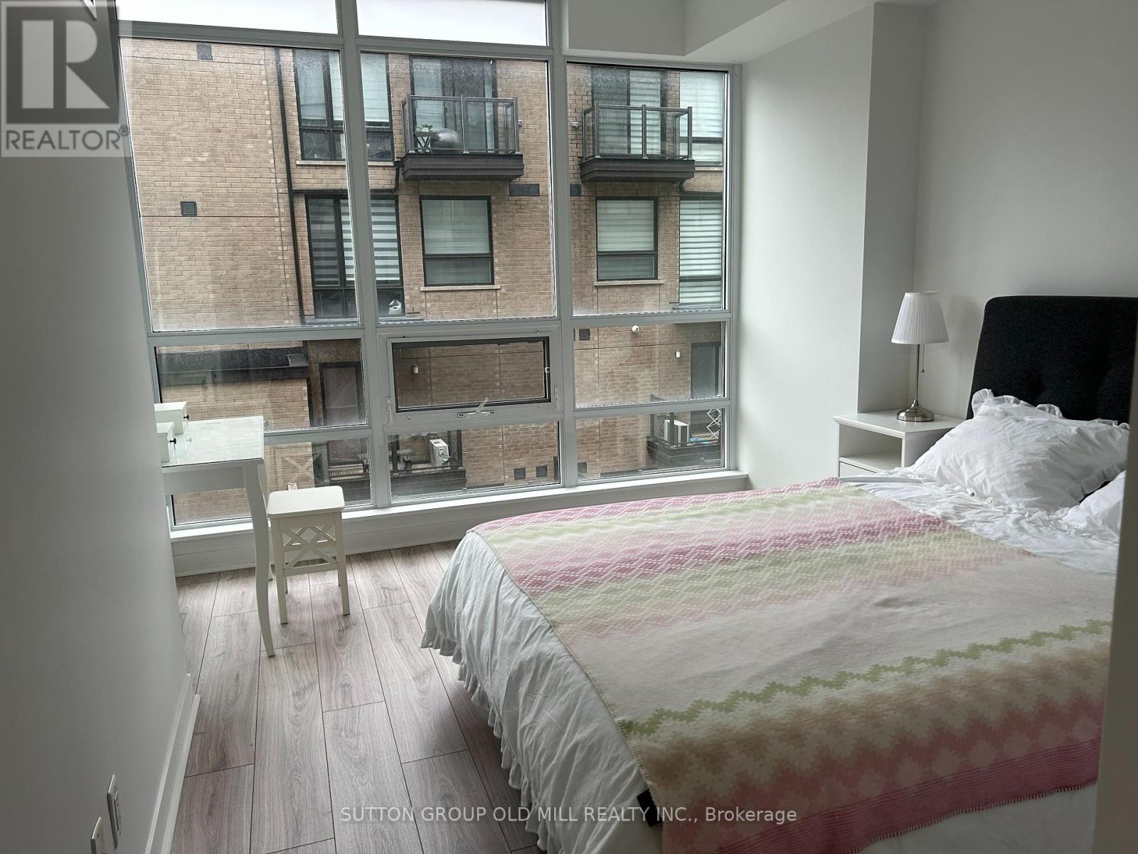 204 - 8 Fieldway Road W, Toronto, Ontario  M8Z 0C3 - Photo 11 - W12200312