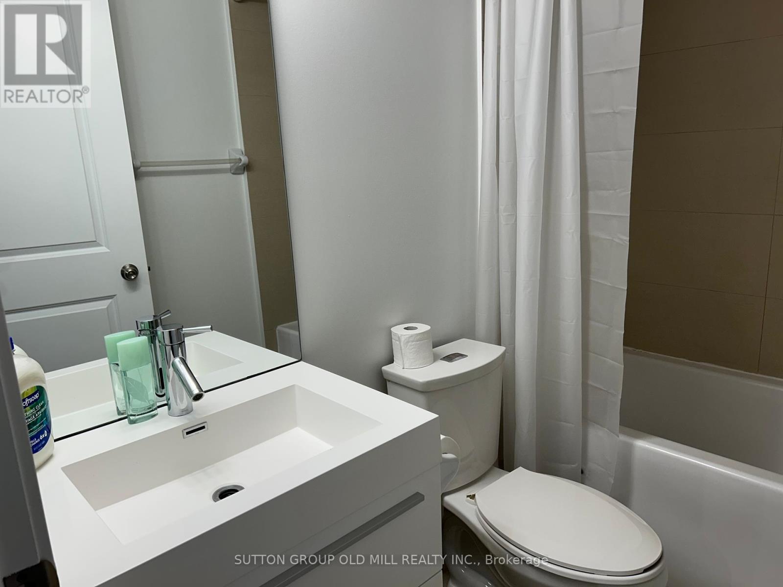204 - 8 Fieldway Road W, Toronto, Ontario  M8Z 0C3 - Photo 13 - W12200312