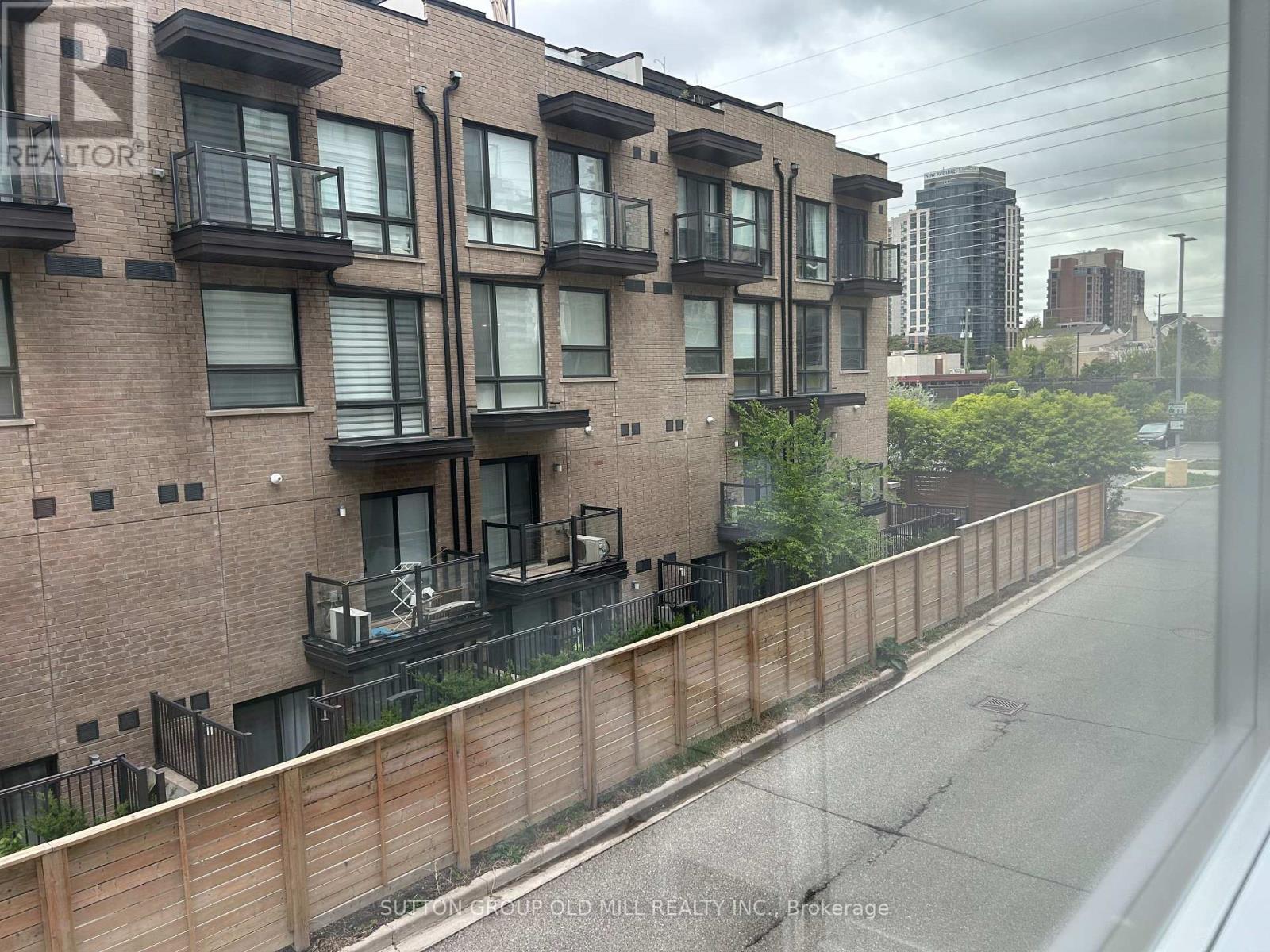 204 - 8 Fieldway Road W, Toronto, Ontario  M8Z 0C3 - Photo 15 - W12200312