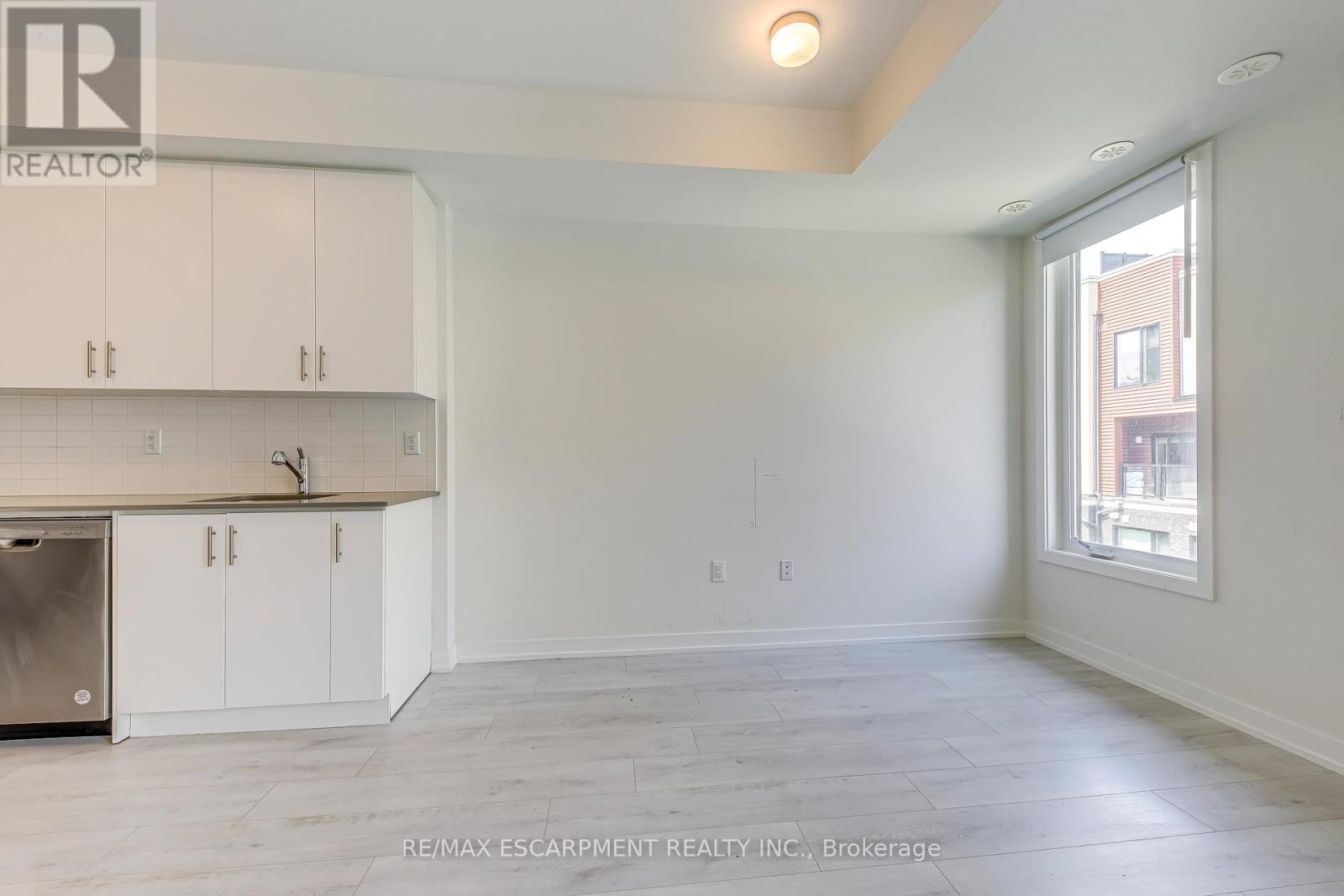 29 - 3550 Colonial Drive, Mississauga, Ontario  L5L 5T3 - Photo 13 - W12200332