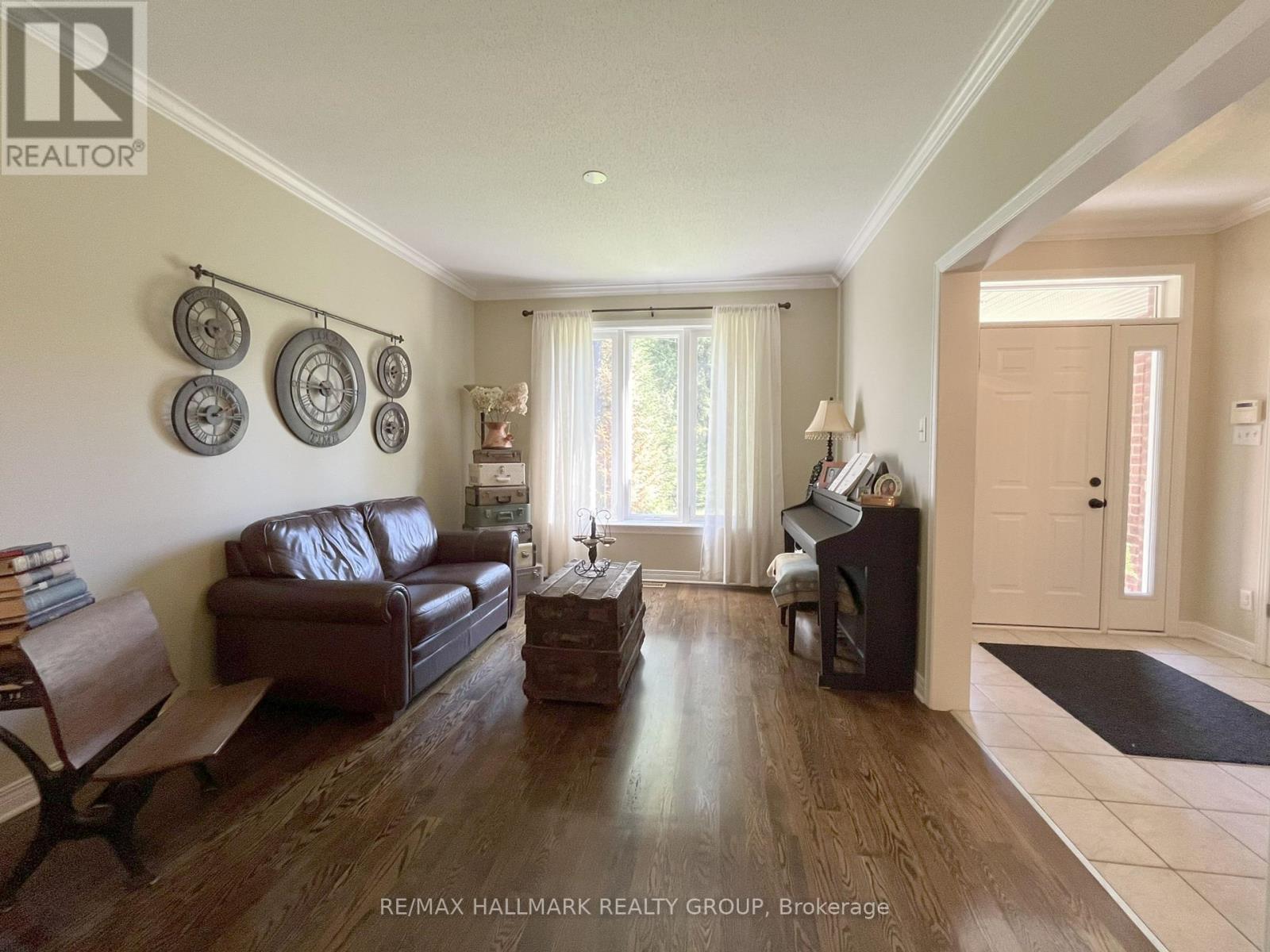 671 Spruce Ridge Road, Ottawa, Ontario  K0A 1L0 - Photo 6 - X12200428