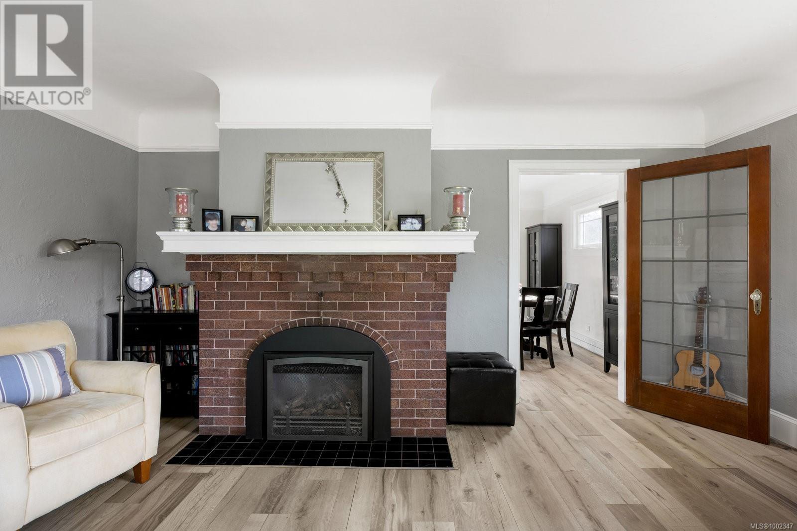 Property at 2535 Dalhousie St image 5