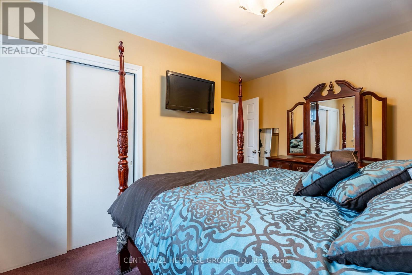 54 Sherwood Rise, Hamilton, Ontario  L8T 1N8 - Photo 21 - X12200266