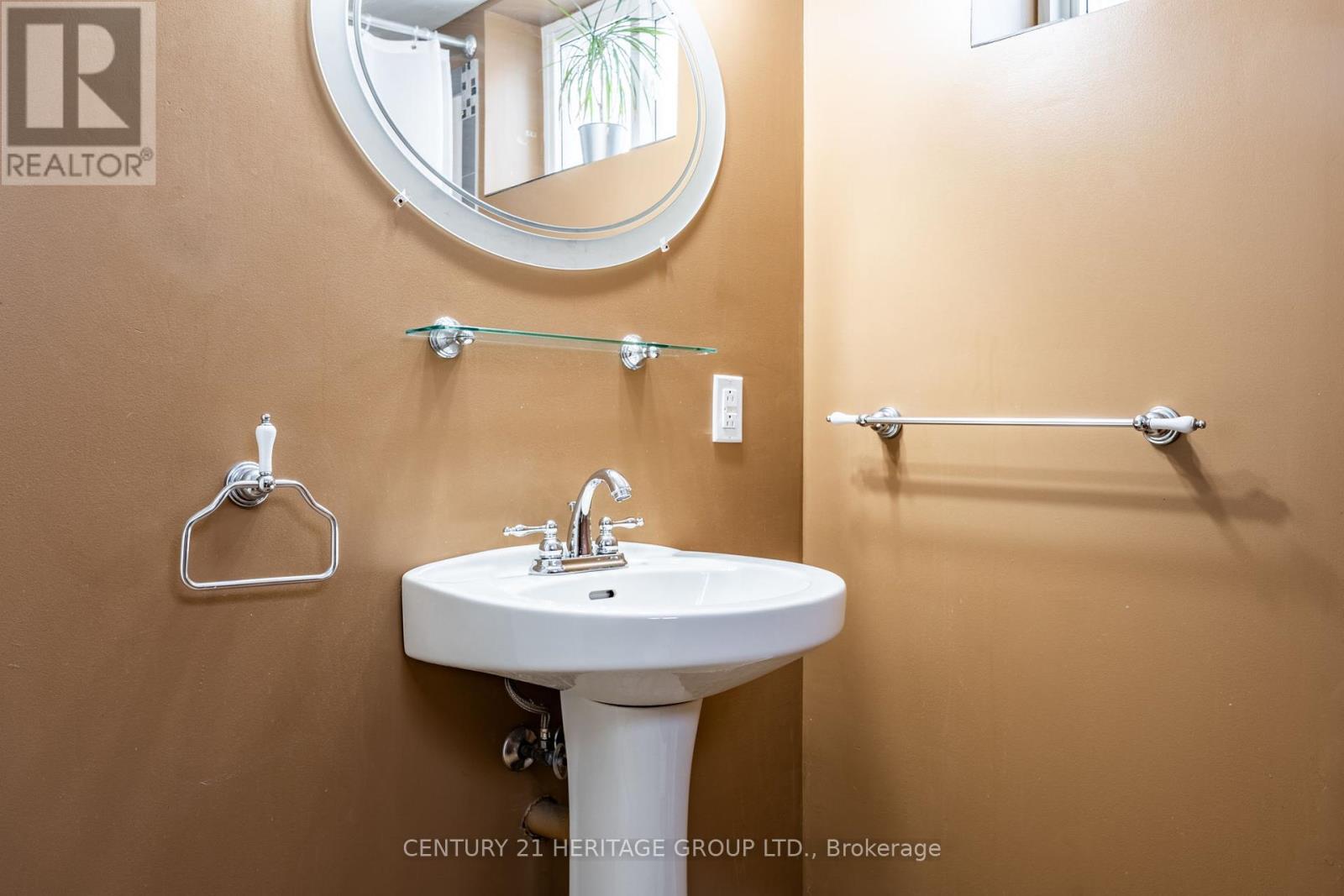 54 Sherwood Rise, Hamilton, Ontario  L8T 1N8 - Photo 26 - X12200266