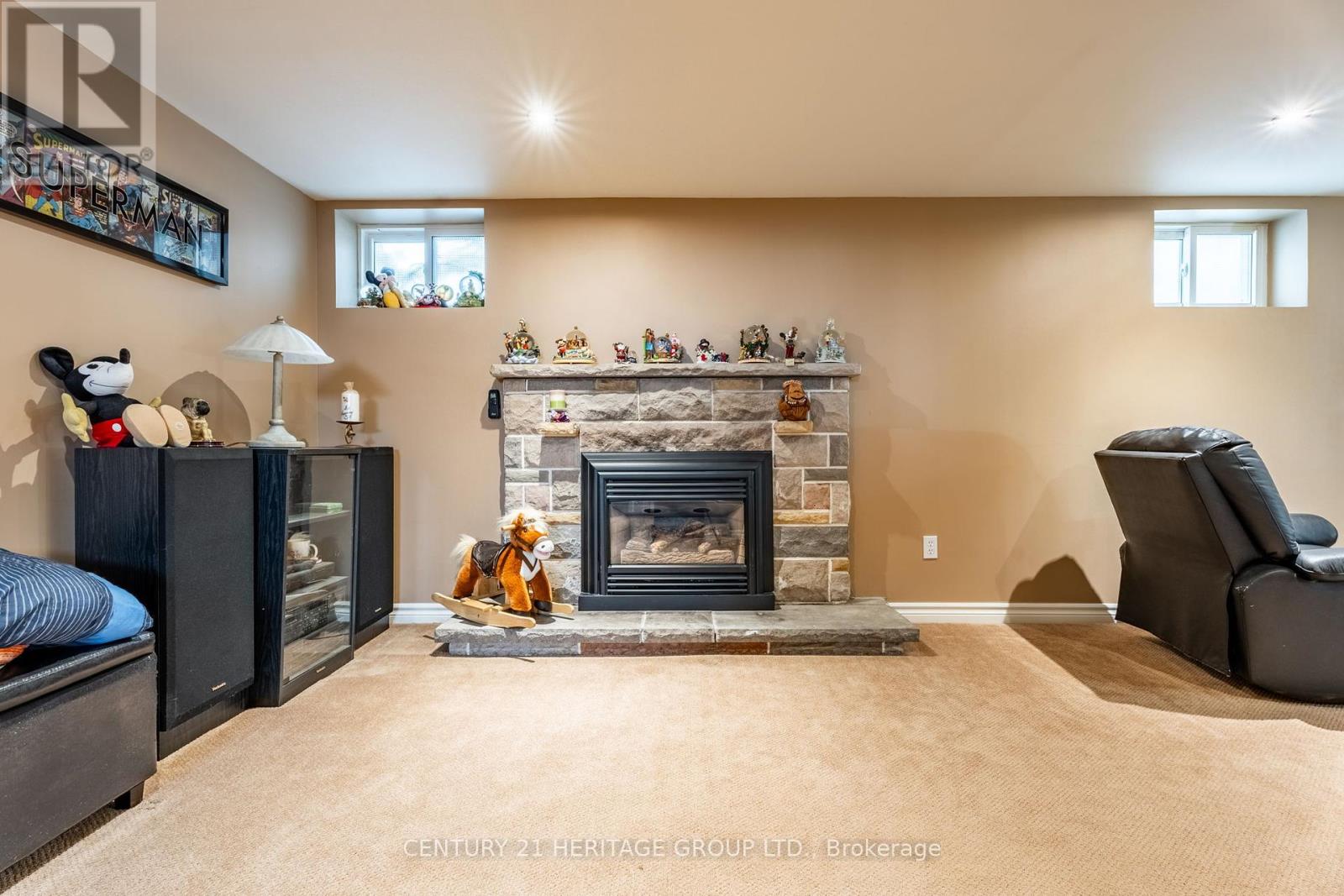 54 Sherwood Rise, Hamilton, Ontario  L8T 1N8 - Photo 31 - X12200266
