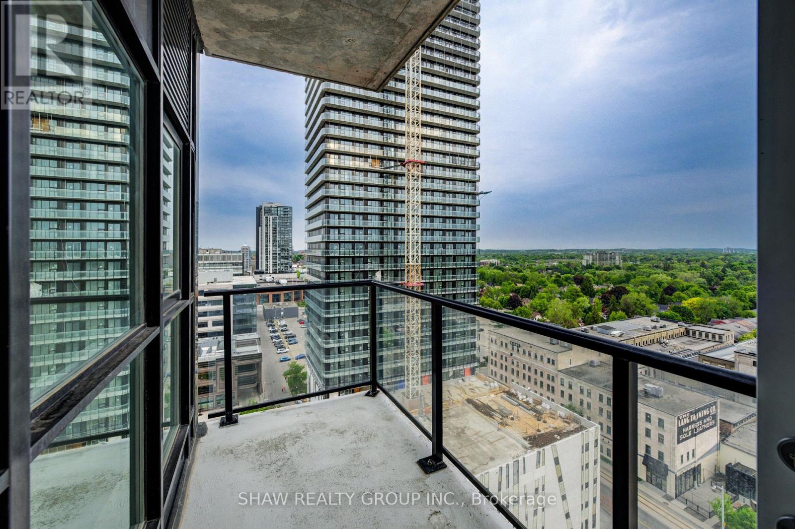 1513 - 1 Victoria Street S, Kitchener, Ontario  N2G 0B5 - Photo 48 - X12200278