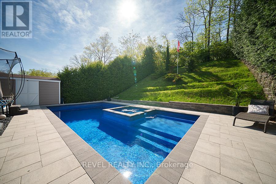 39 Hunter Way, Brantford, Ontario  N3T 6S3 - Photo 41 - X12200382