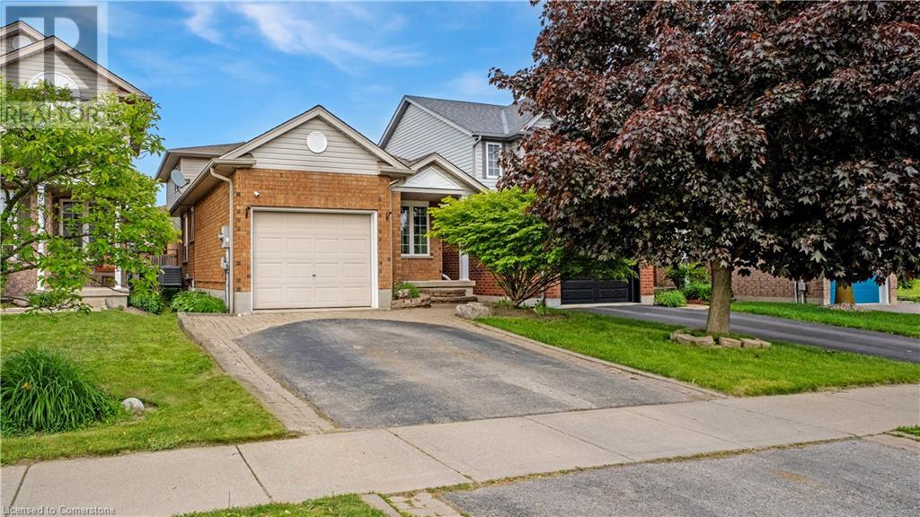 7 FLETCHER Court, guelph, Ontario