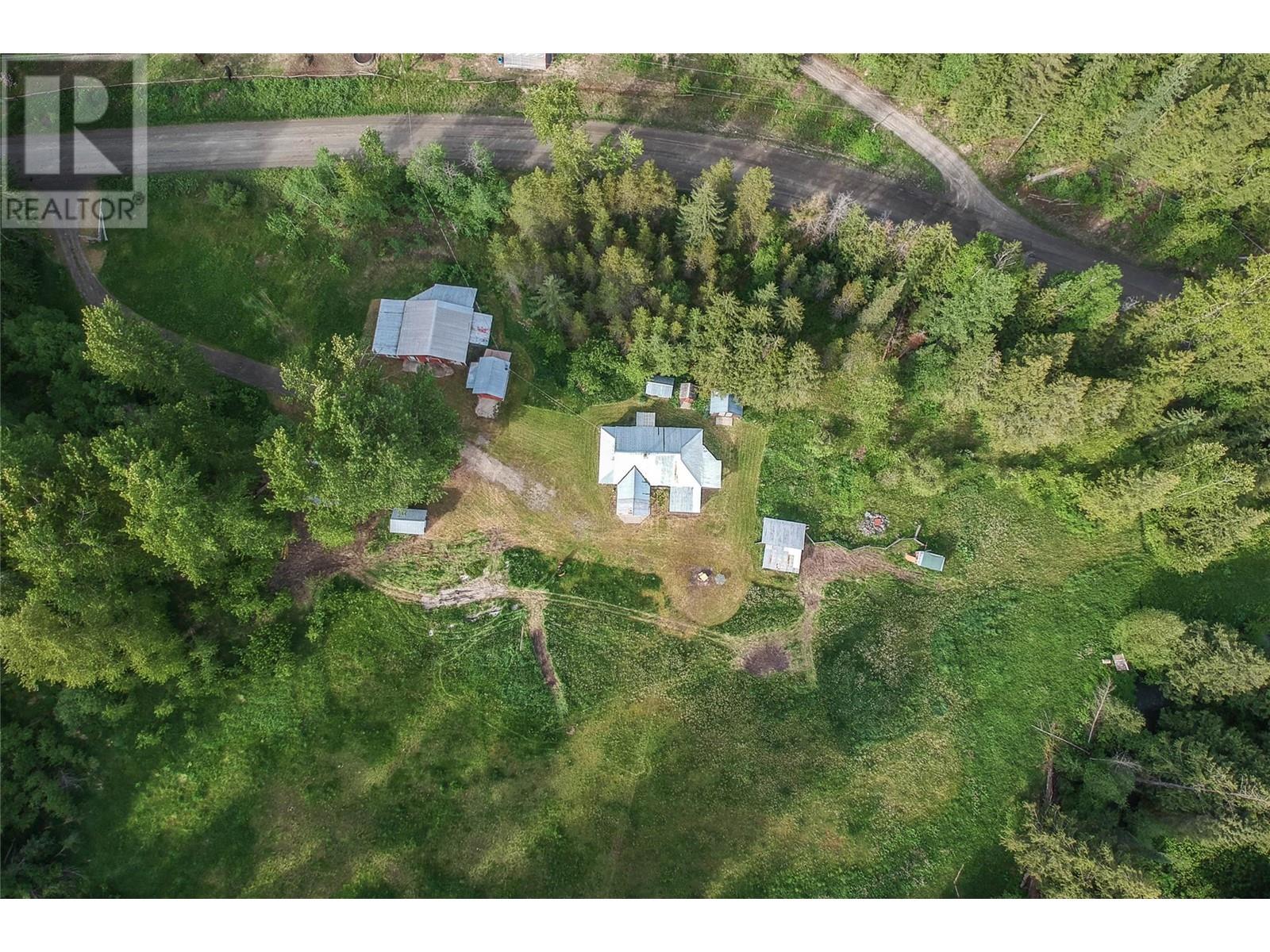 1666 Trinity Valley Road, Lumby, British Columbia  V0E 2G4 - Photo 27 - 10350977