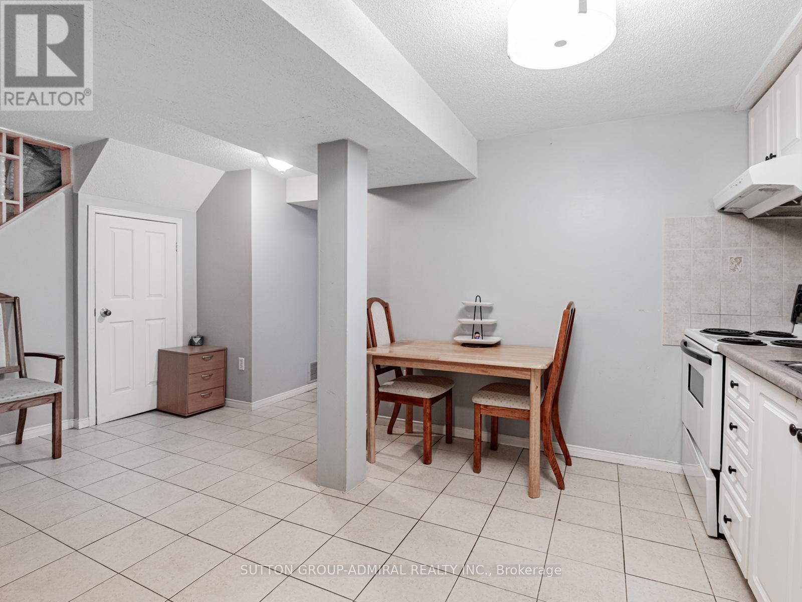 36 Spyglass Hill Road, Vaughan, Ontario  L4K 2K7 - Photo 31 - N12196868