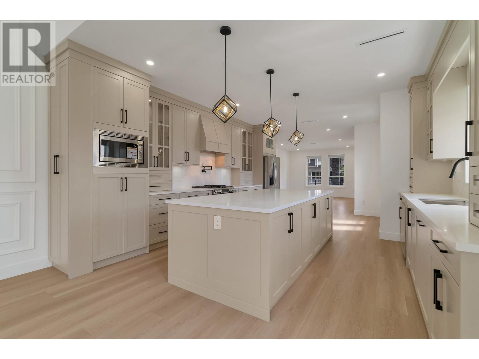 207 Mabel Street, New Westminster, British Columbia  V3M 0L1 - Photo 14 - R3012061