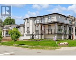 207 MABEL STREET, New Westminster, British Columbia