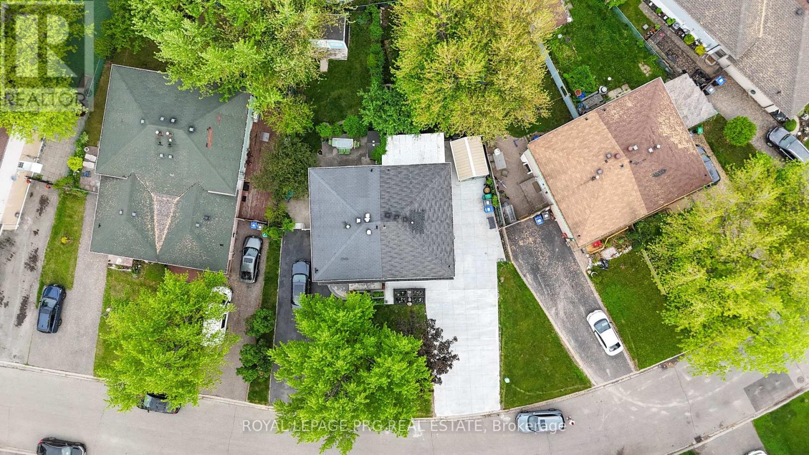 33 Glenmore Crescent, Brampton, Ontario  L6S 1H9 - Photo 35 - W12199546