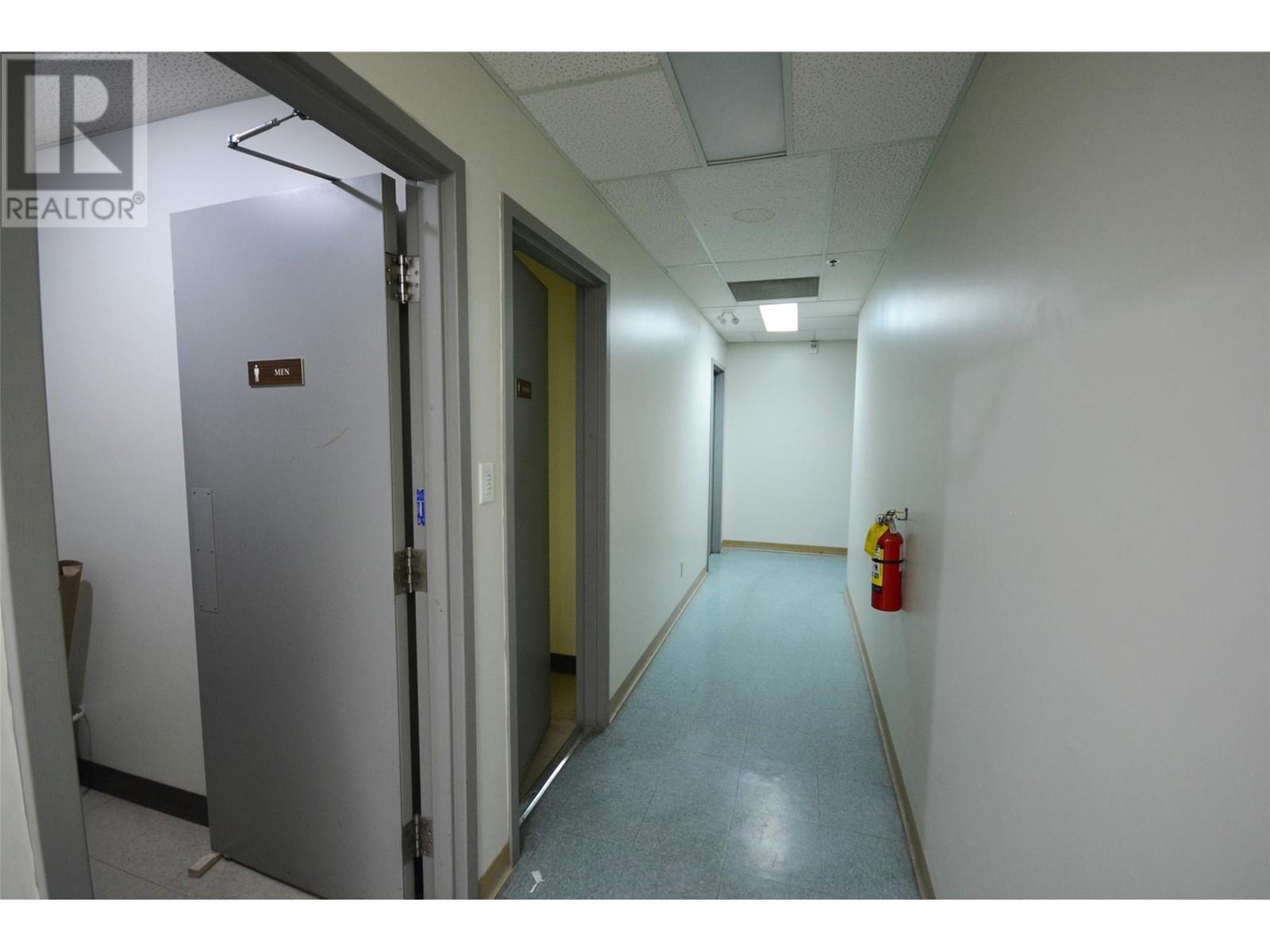 1219 Commercial Way Unit# 100, Penticton, British Columbia  V2A 3H4 - Photo 10 - 10328504