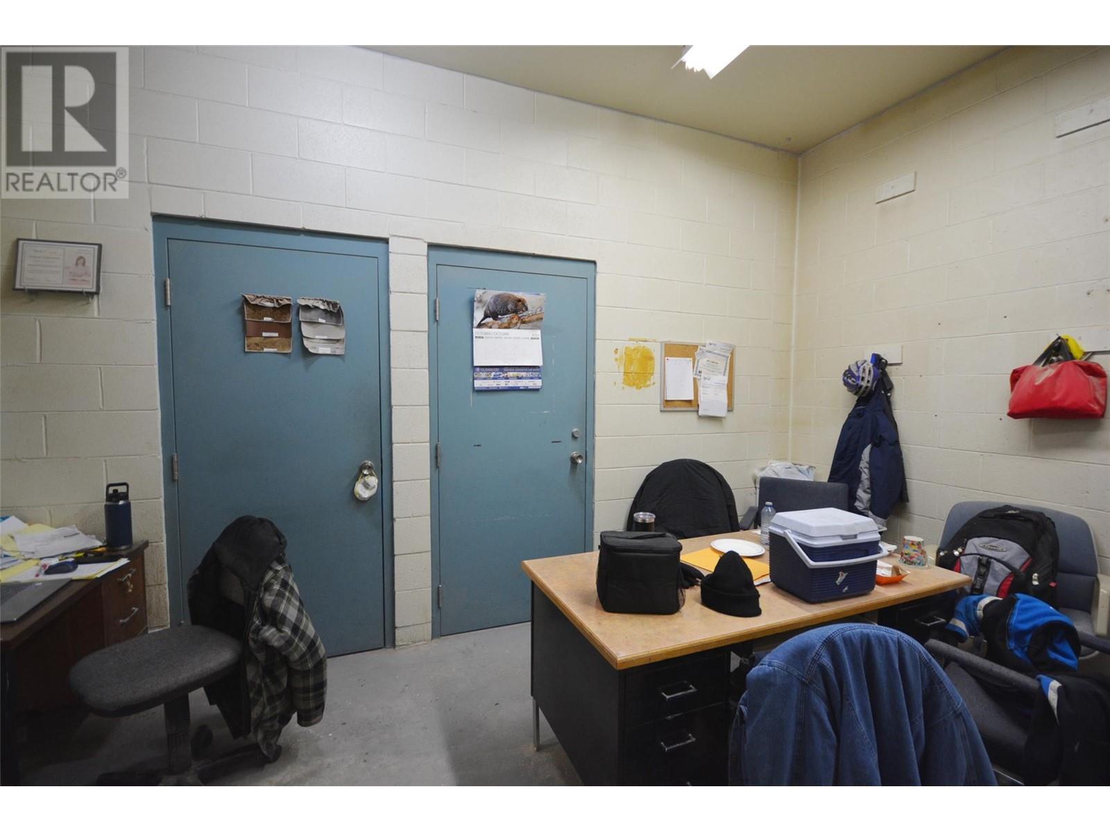 1219 Commercial Way Unit# 100, Penticton, British Columbia  V2A 3H4 - Photo 9 - 10328504