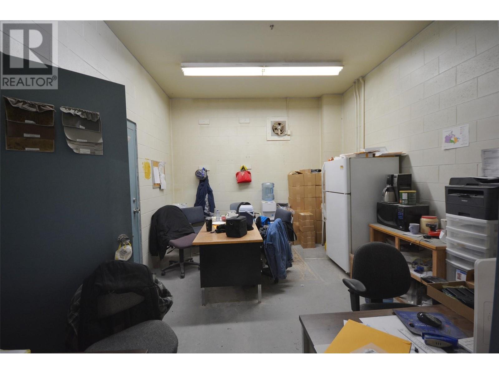 1219 Commercial Way Unit# 100, Penticton, British Columbia  V2A 3H4 - Photo 8 - 10328504
