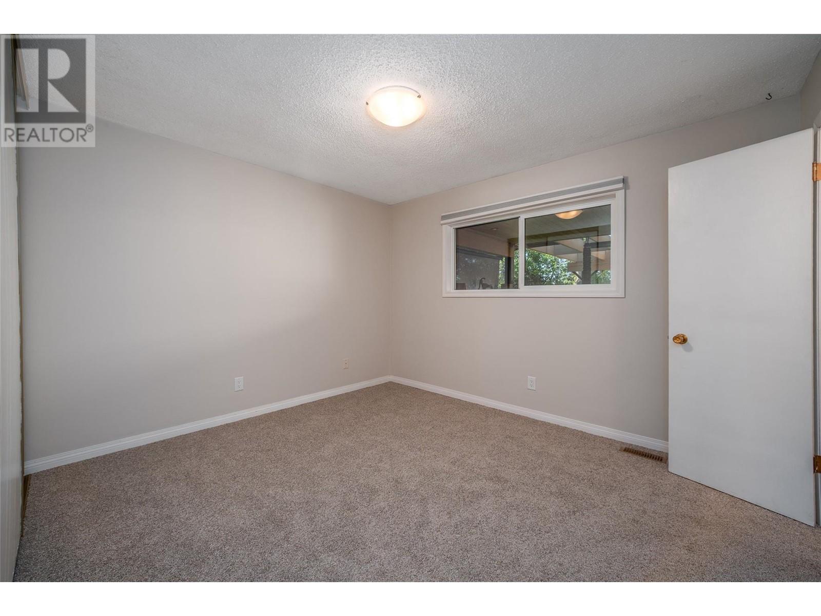 Property at 430 Pine Road image 3