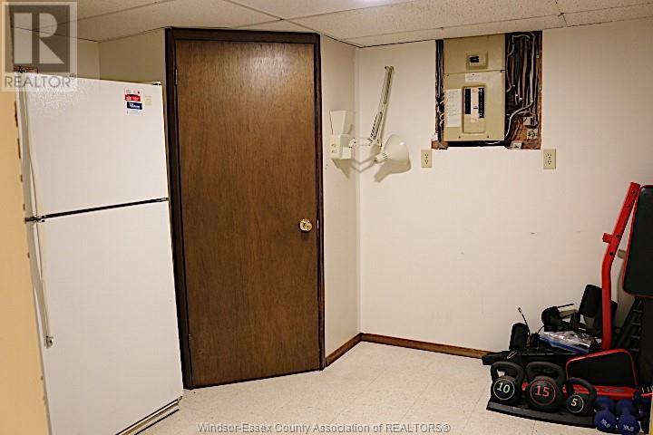 3372 Hemlock, Windsor, Ontario  N8R 1Z9 - Photo 29 - 25014267