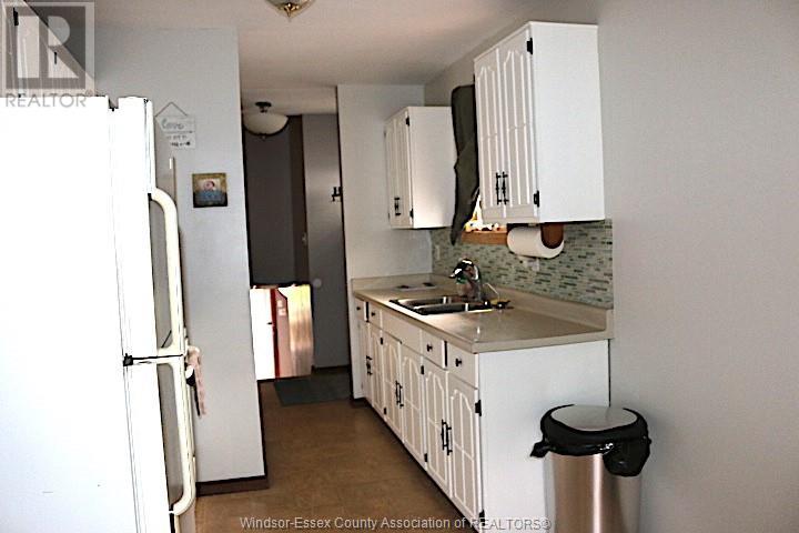 3372 Hemlock, Windsor, Ontario  N8R 1Z9 - Photo 6 - 25014267