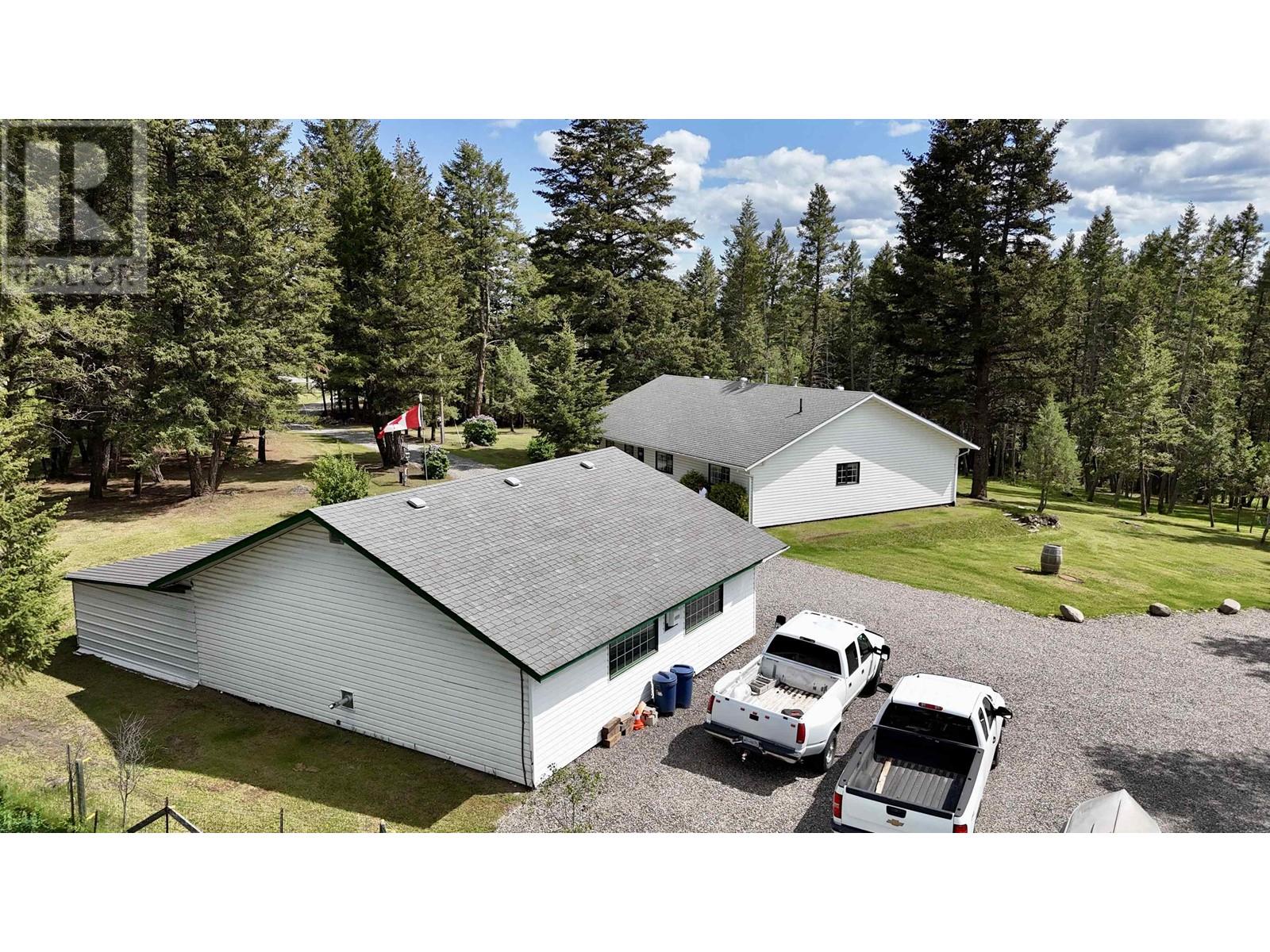 4457 Fircrest Road, Lac La Hache, British Columbia  V0K 1T1 - Photo 26 - R3011075