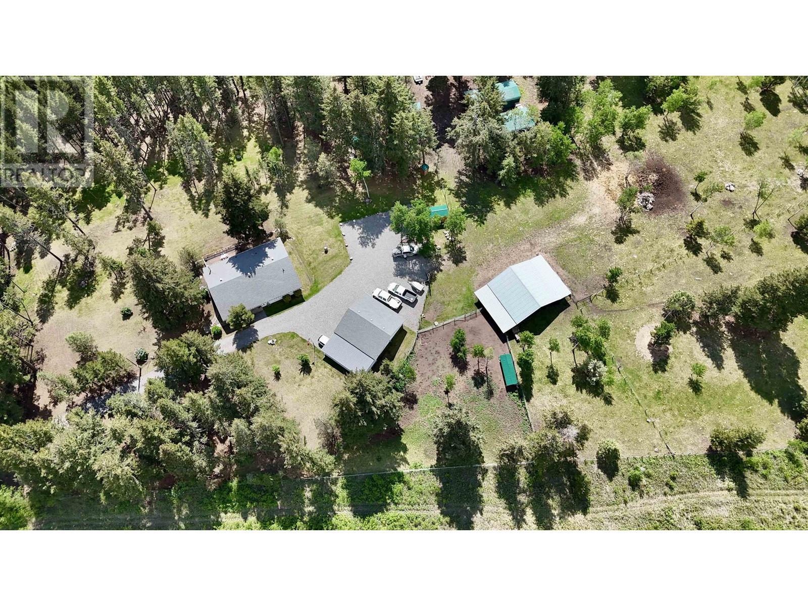 4457 Fircrest Road, Lac La Hache, British Columbia  V0K 1T1 - Photo 30 - R3011075