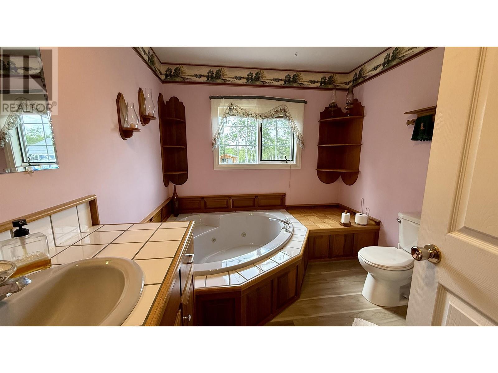 4457 Fircrest Road, Lac La Hache, British Columbia  V0K 1T1 - Photo 19 - R3011075