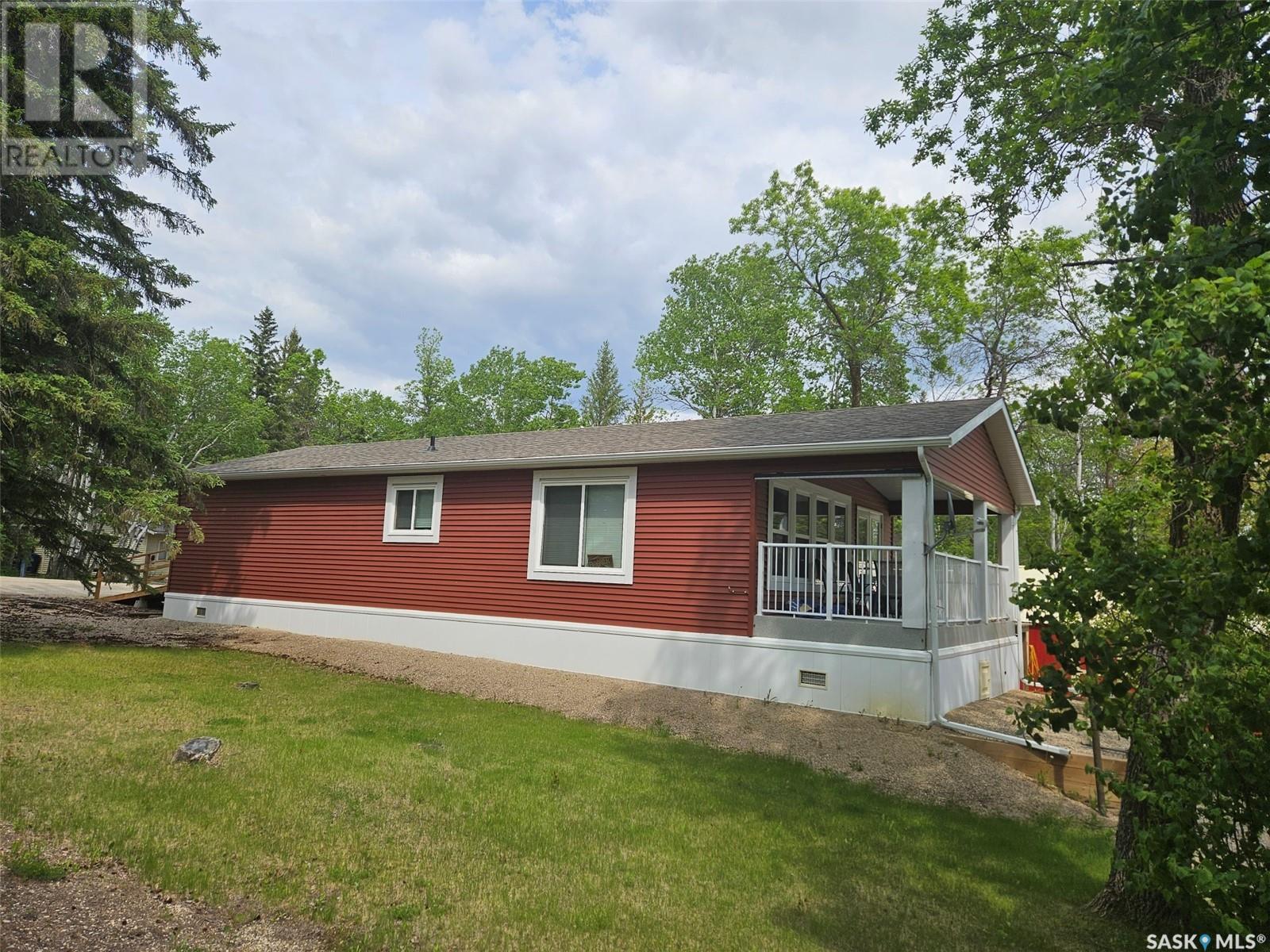 11 Ash Crescent, Moose Mountain Provincial Park, Saskatchewan  S0C 2S0 - Photo 3 - SK008515