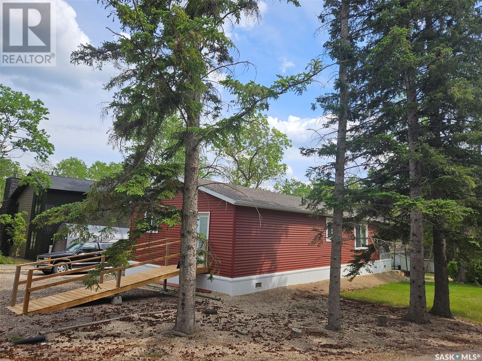 11 Ash Crescent, Moose Mountain Provincial Park, Saskatchewan  S0C 2S0 - Photo 4 - SK008515