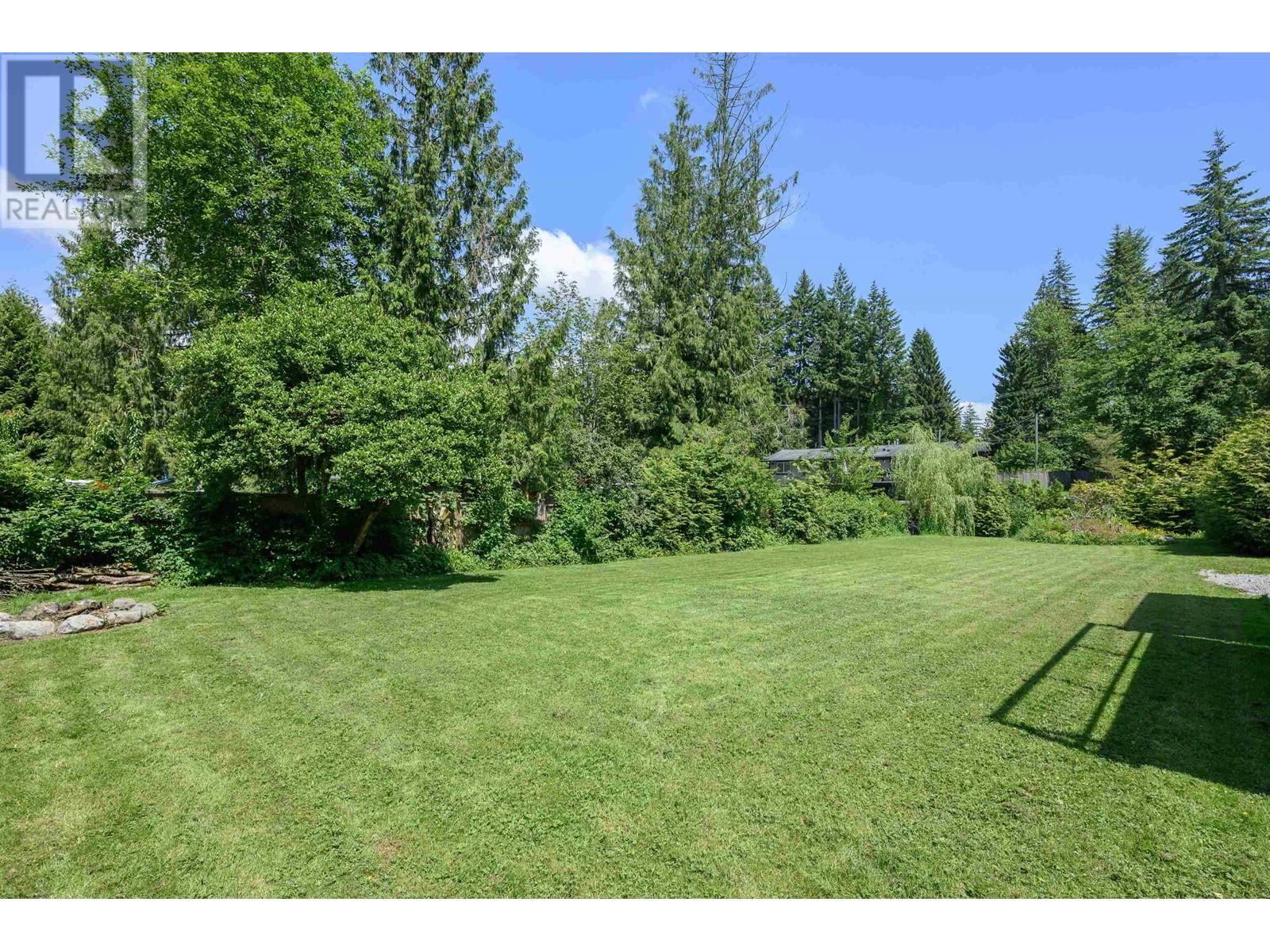 27171 Ferguson Avenue, Maple Ridge, British Columbia  V2W 1R9 - Photo 9 - R3011992