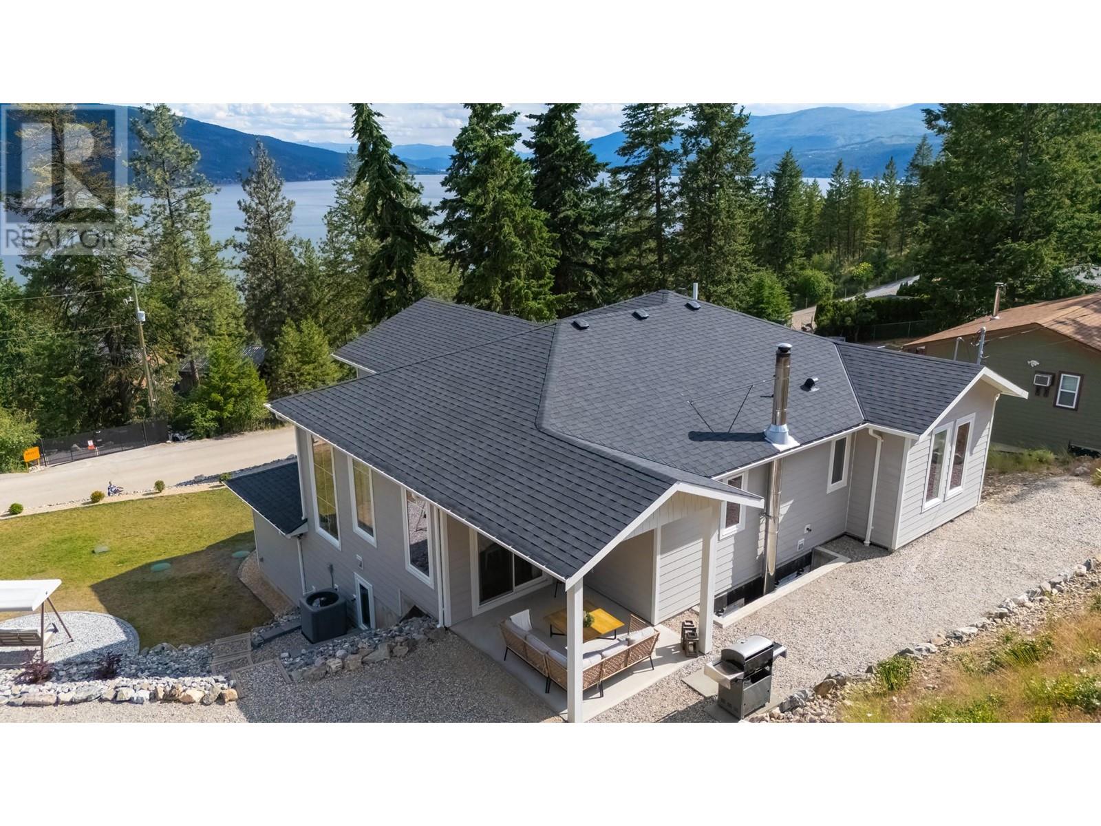 10290 Columbia Way, Vernon, British Columbia  V1H 2B6 - Photo 41 - 10350781